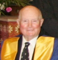 Dr Lionel Gracey